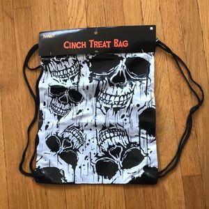 Spirit skull trick or treat bag cinch close sack